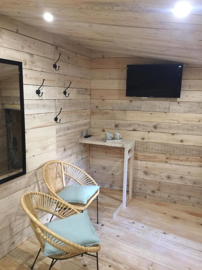 Volonne Chambres D'Hotes La Voute المظهر الخارجي الصورة